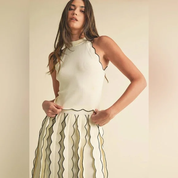 NWT Boutique Juliet Scalloped Sweater Knit 2-Piece Set – Cream/Black - Picture 7 of 12